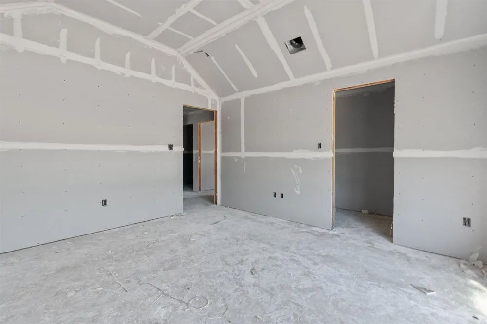 1405 Red Rock Road Hewitt, TX 76643
