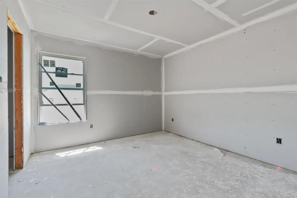 1405 Red Rock Road Hewitt, TX 76643