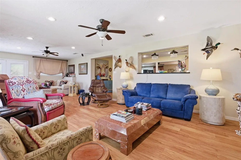 36455 Joe Loggins Road Hempstead, TX 77445