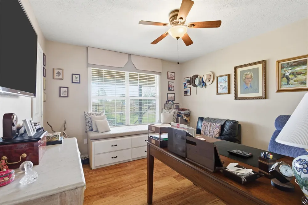 36455 Joe Loggins Road Hempstead, TX 77445