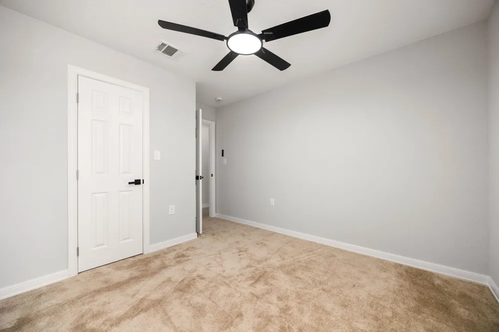 87 Road 592004 Cleveland, TX 77327