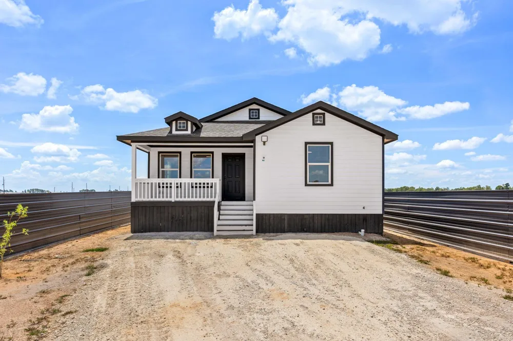 87 Road 592004 Cleveland, TX 77327