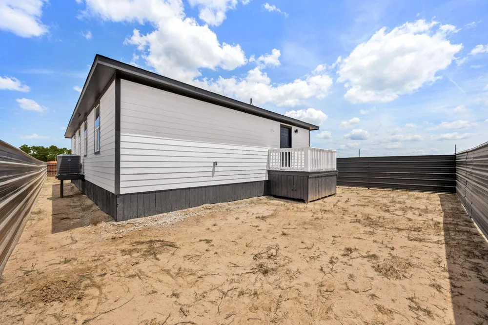 87 Road 592004 Cleveland, TX 77327