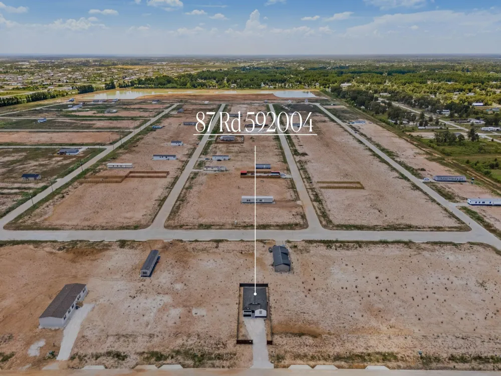 87 Road 592004 Cleveland, TX 77327