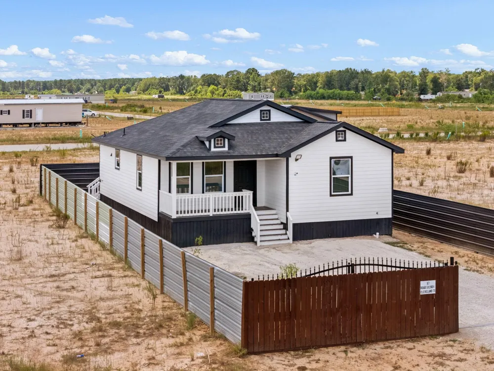 87 Road 592004 Cleveland, TX 77327