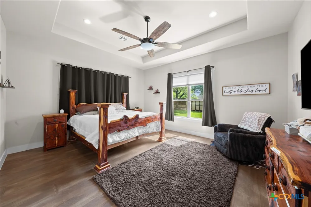 1006 Deer Crossing Salado, TX 76571