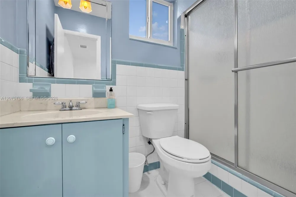 4448 SW 37th Ave Dania Beach, FL 33312
