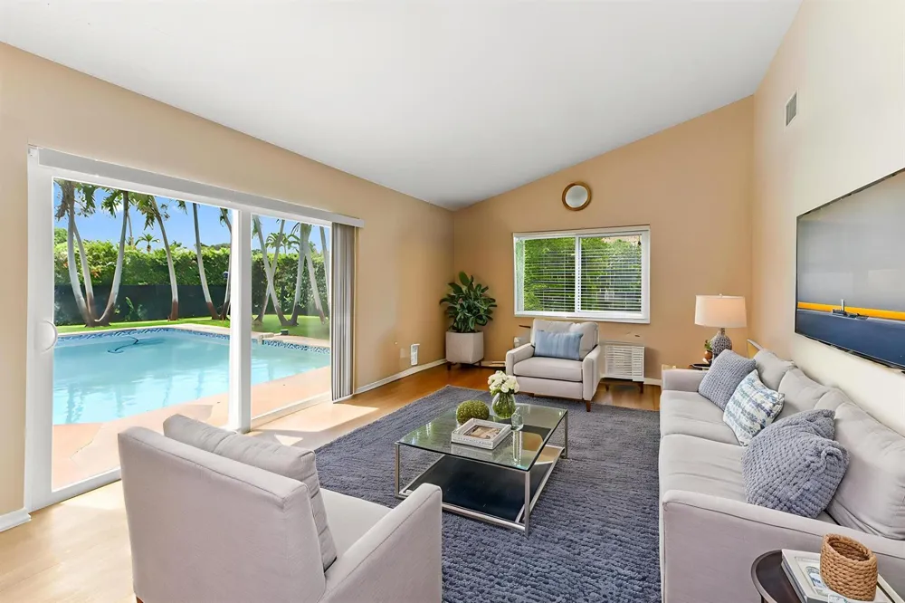 7123 NW 42nd Court Coral Springs, FL 33065