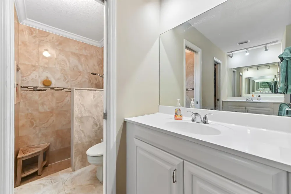 7123 NW 42nd Court Coral Springs, FL 33065