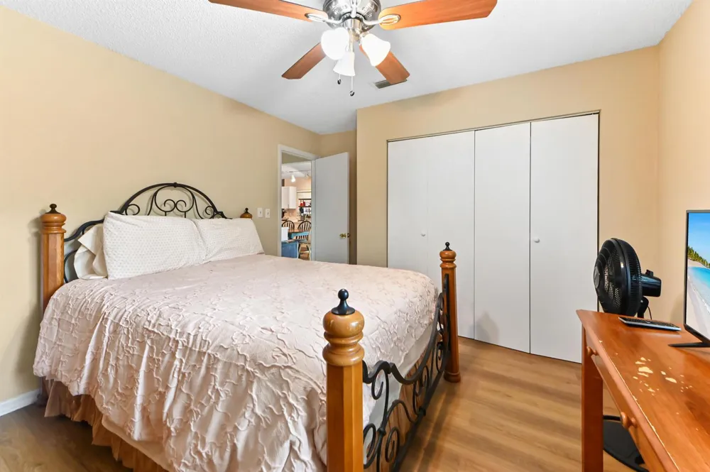 7123 NW 42nd Court Coral Springs, FL 33065