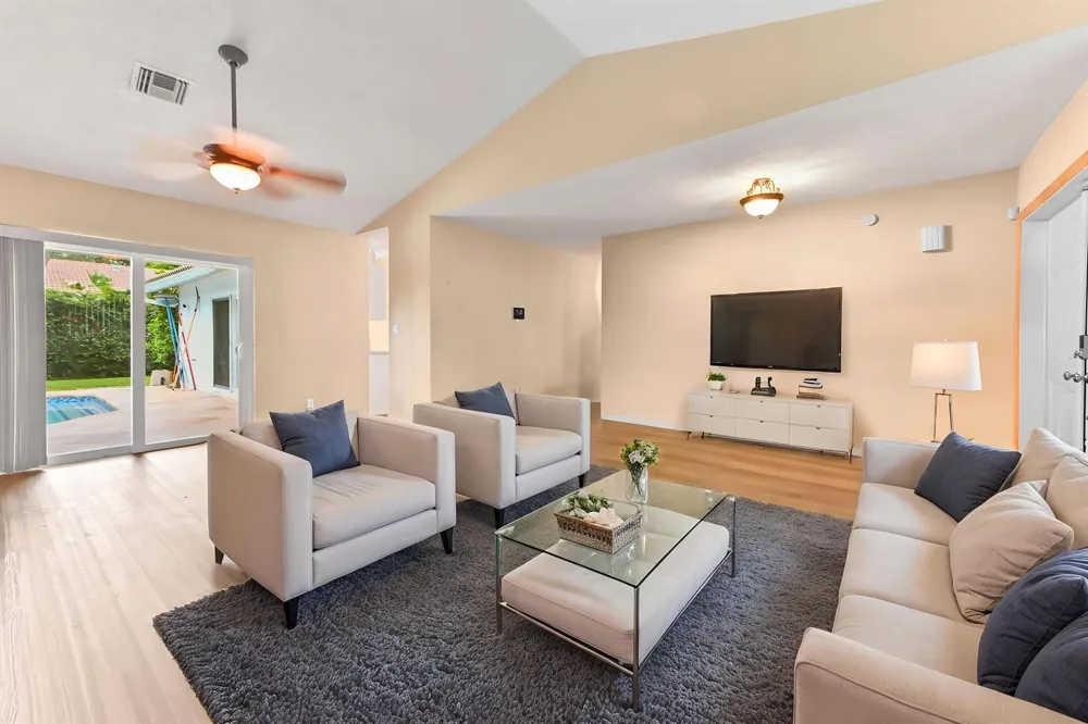 7123 NW 42nd Court Coral Springs, FL 33065