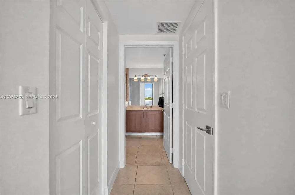 1300 Ponce De Leon Blvd #405 Coral Gables, FL 33134