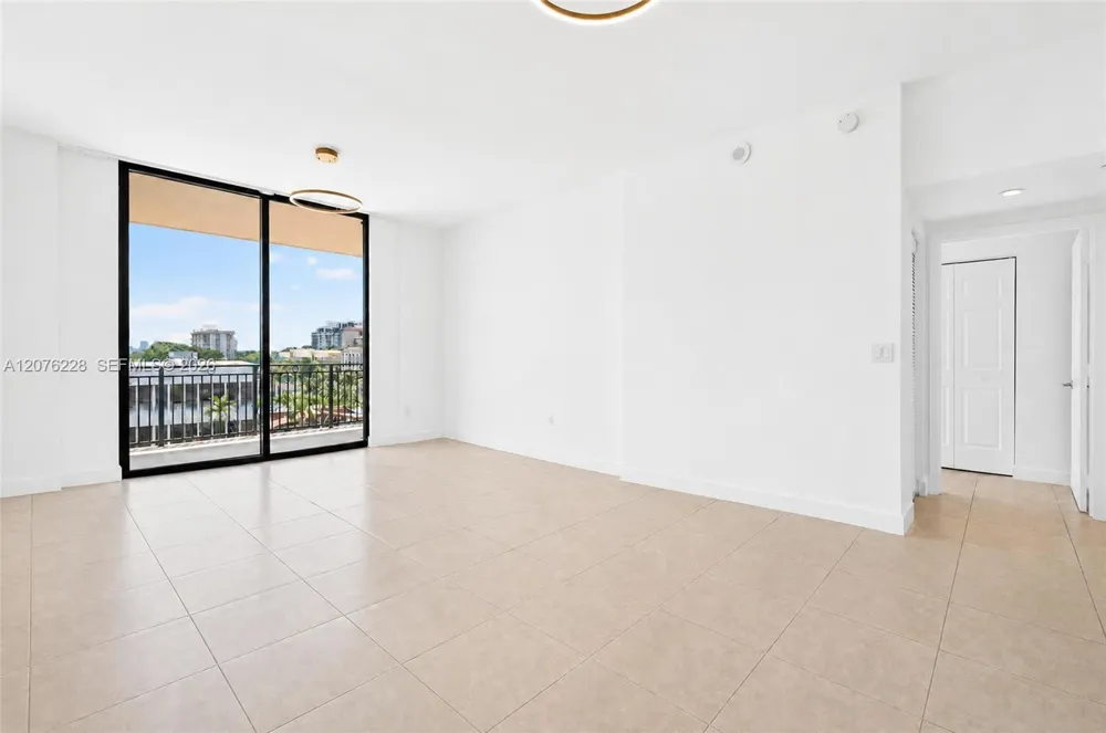 1300 Ponce De Leon Blvd #405 Coral Gables, FL 33134