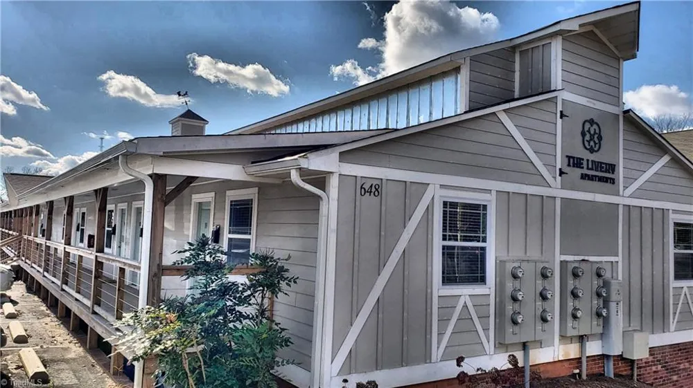 648 Holly Avenue Winston-Salem, NC 27101