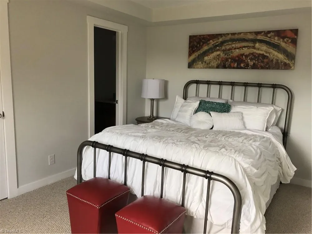 648 Holly Avenue Winston-Salem, NC 27101