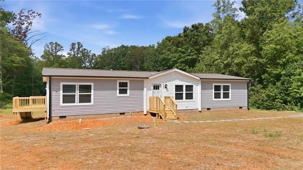 2554 Ellisboro Road Stokesdale, NC 27357