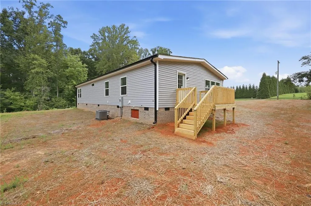 2554 Ellisboro Road Stokesdale, NC 27357