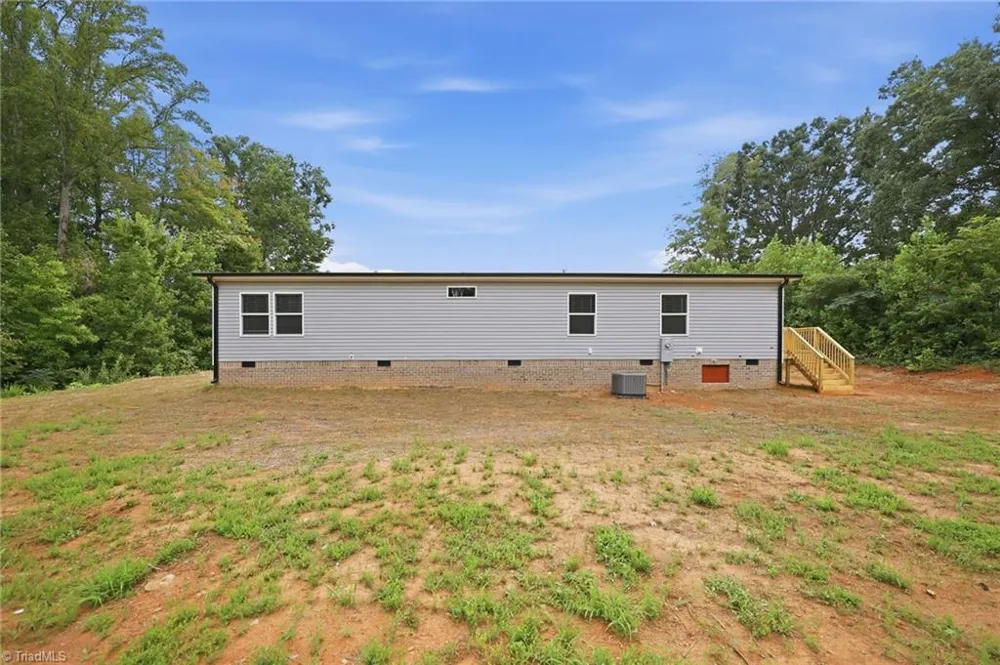 2554 Ellisboro Road Stokesdale, NC 27357