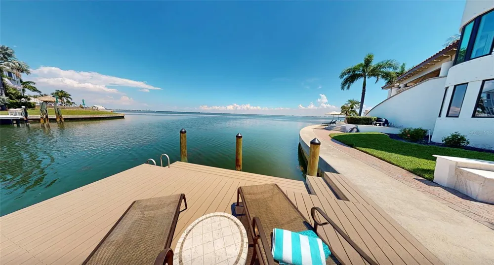 101 9TH STREET E Tierra Verde, FL 33715