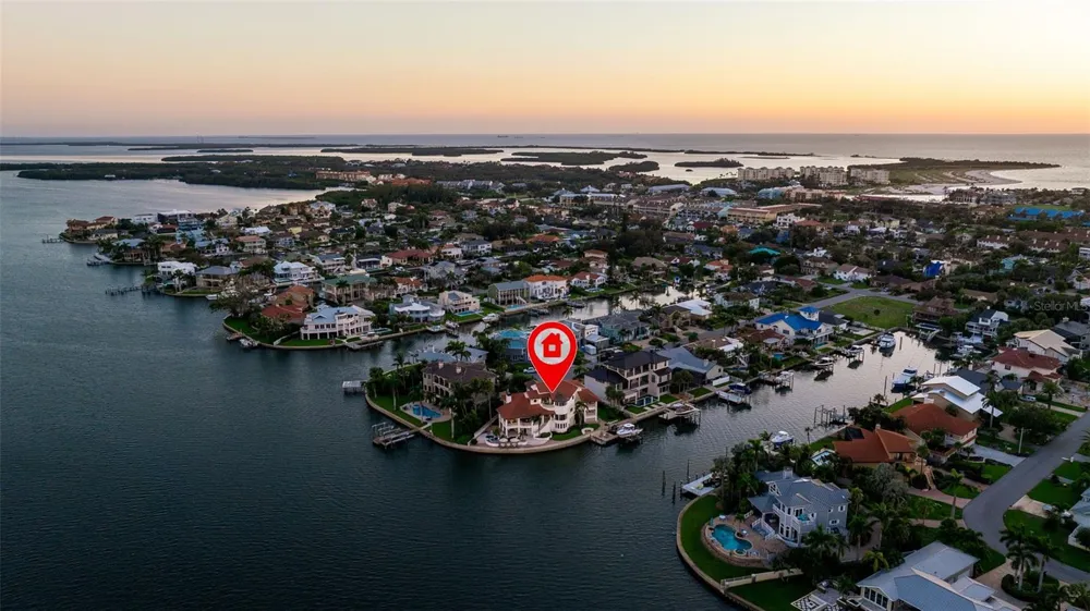 101 9TH STREET E Tierra Verde, FL 33715