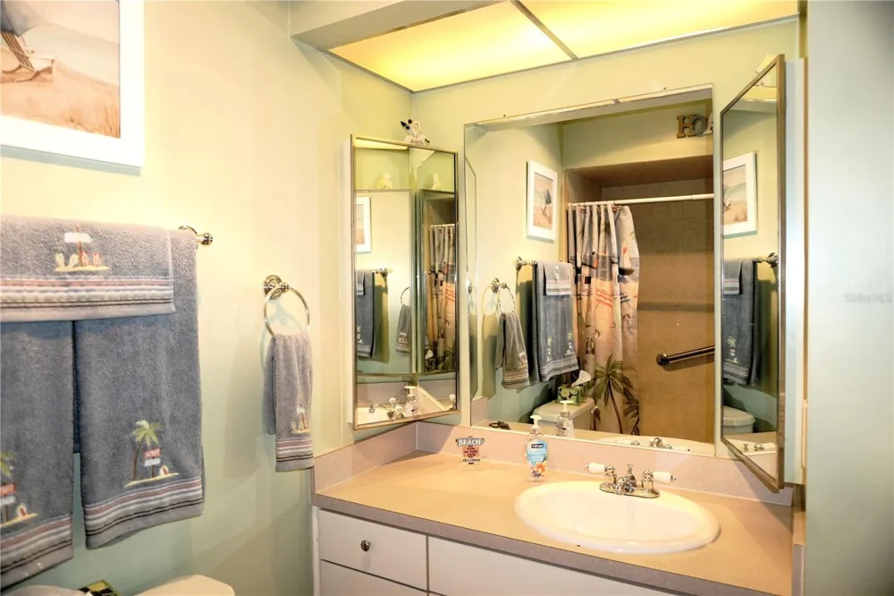 4330 TAHITIAN GARDENS CIRCLE #A Holiday, FL 34691