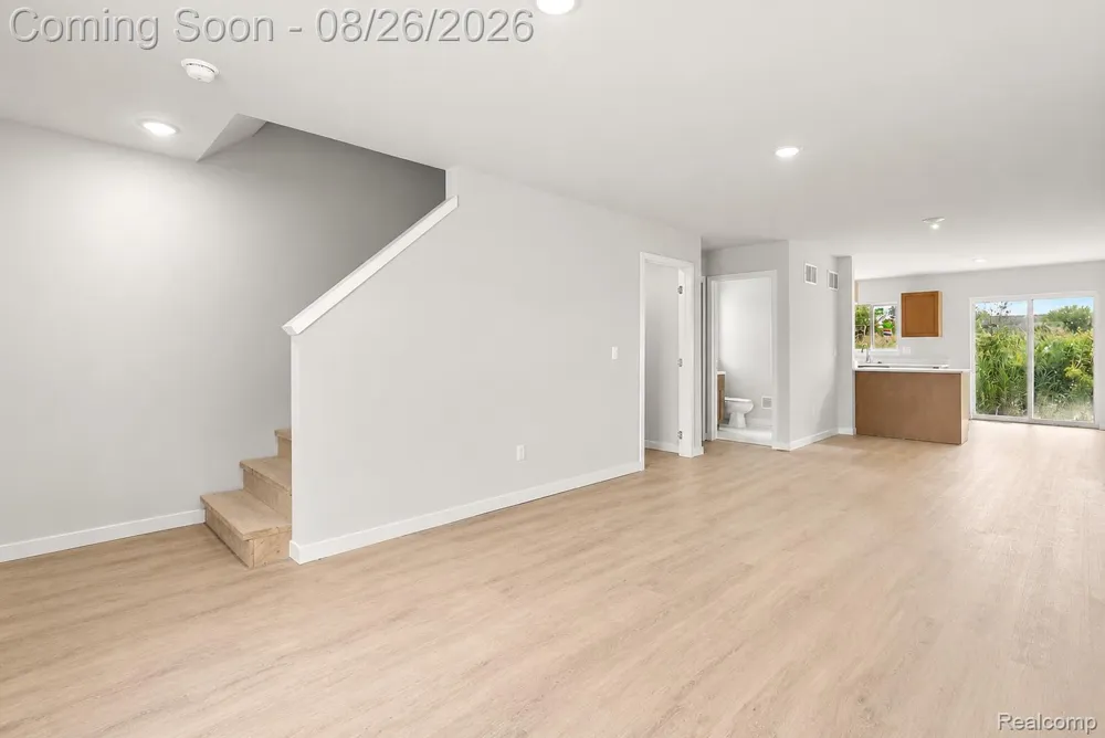 35300 Brittany Drive #120 New Baltimore City, MI 48047