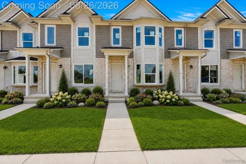 35300 Brittany Drive #120