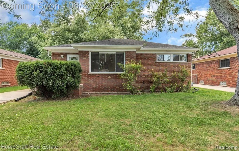 9987 BRADY Redford Charter Township, MI 48239