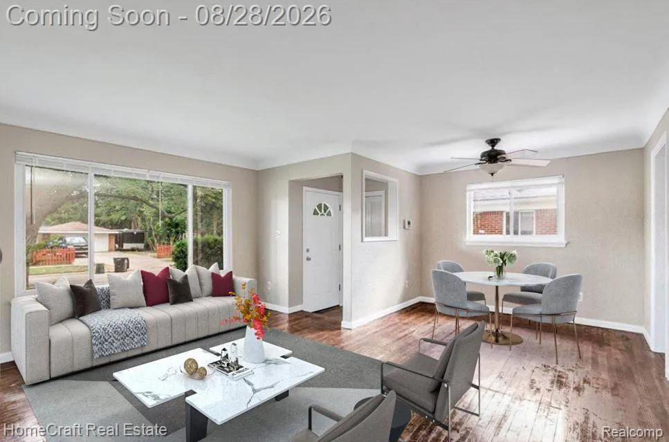 9987 BRADY Redford Charter Township, MI 48239