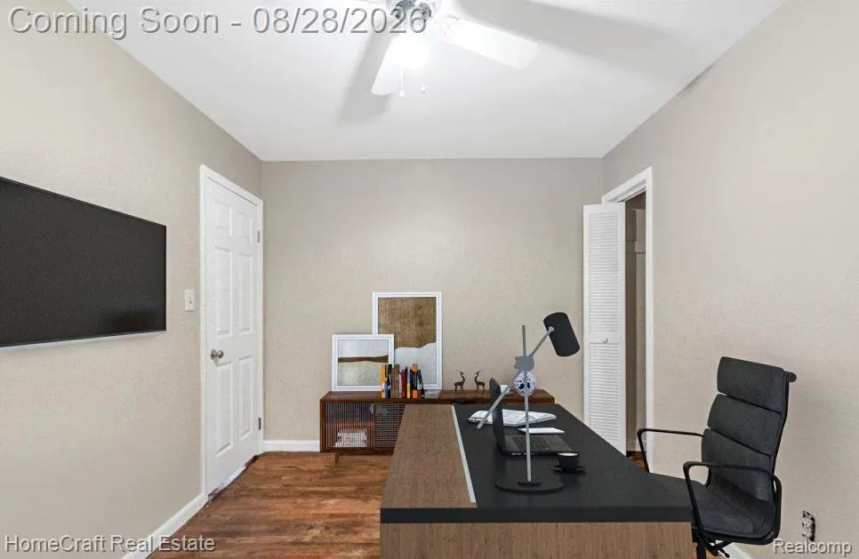 9987 BRADY Redford Charter Township, MI 48239