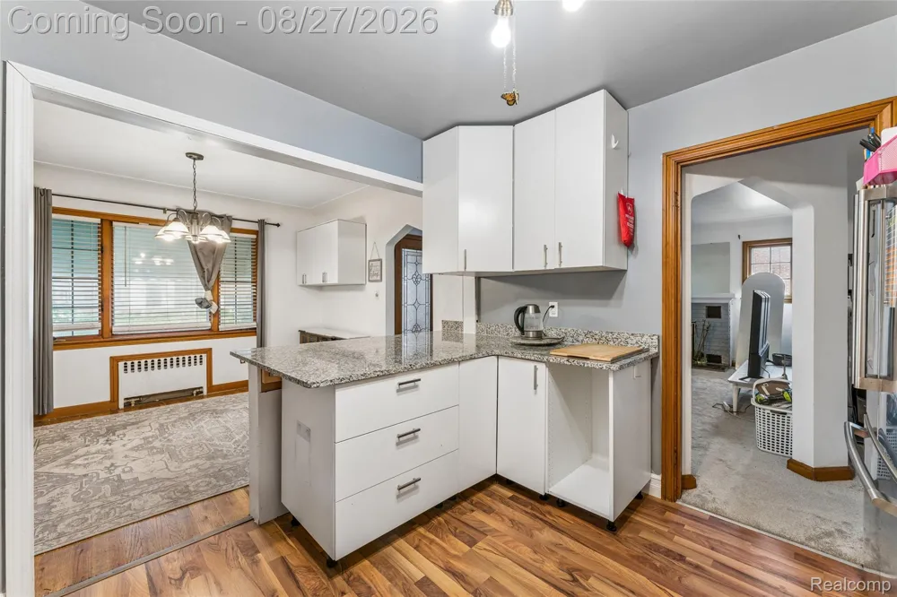 44736 Malow Avenue Sterling Heights City, MI 48314