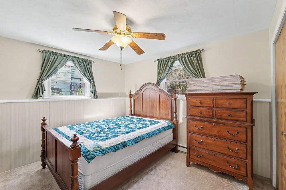 318 Kenway Drive Delta Charter Township, MI 48917