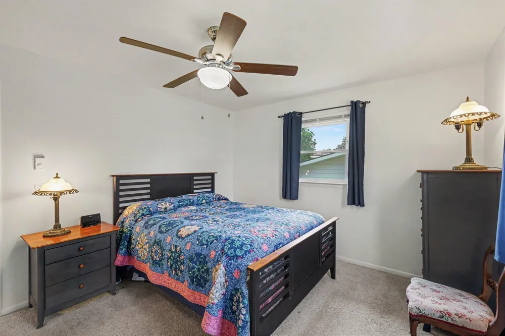 318 Kenway Drive Delta Charter Township, MI 48917