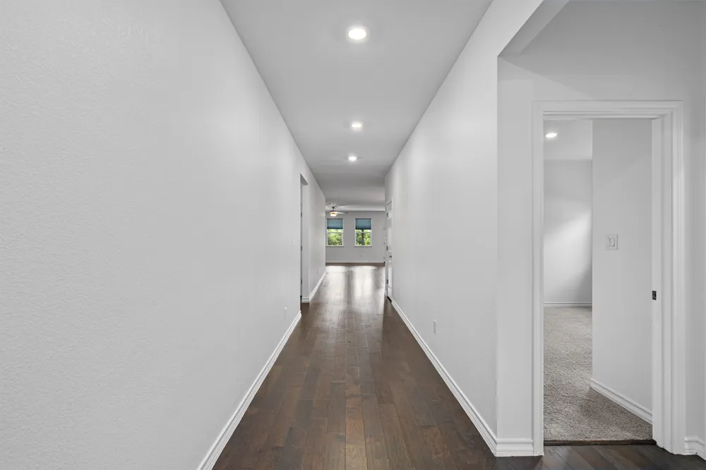 104 Stinchcomb Road Hutto, TX 78634