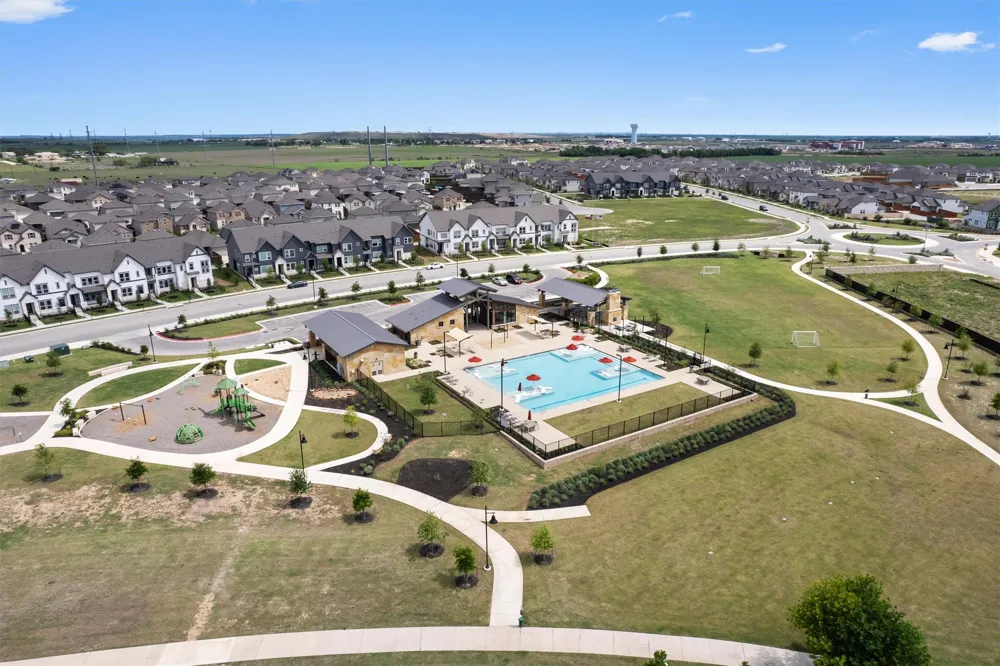 104 Stinchcomb Road Hutto, TX 78634