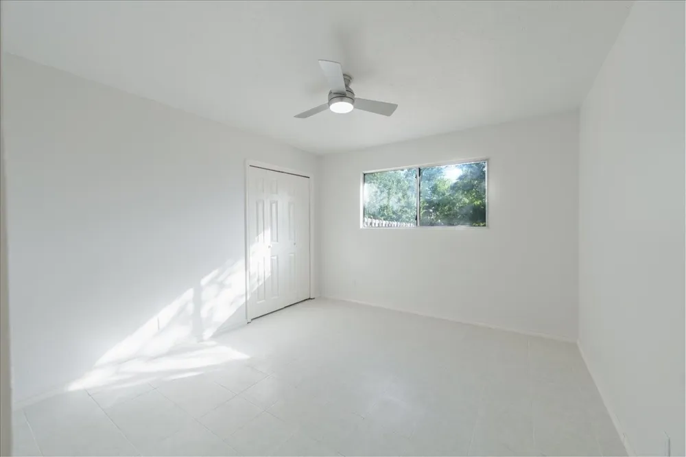 421 Fantail Loop #B Lakeway, TX 78734