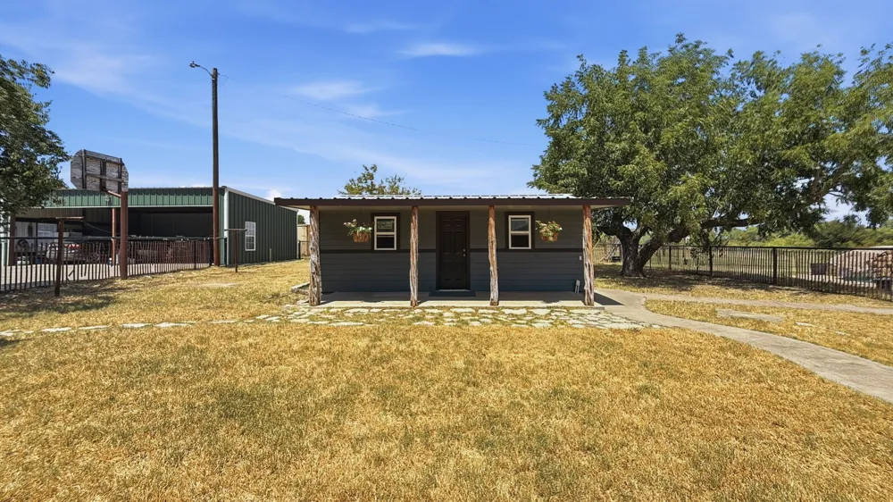 111 FM 2905 Hamilton, TX 76531