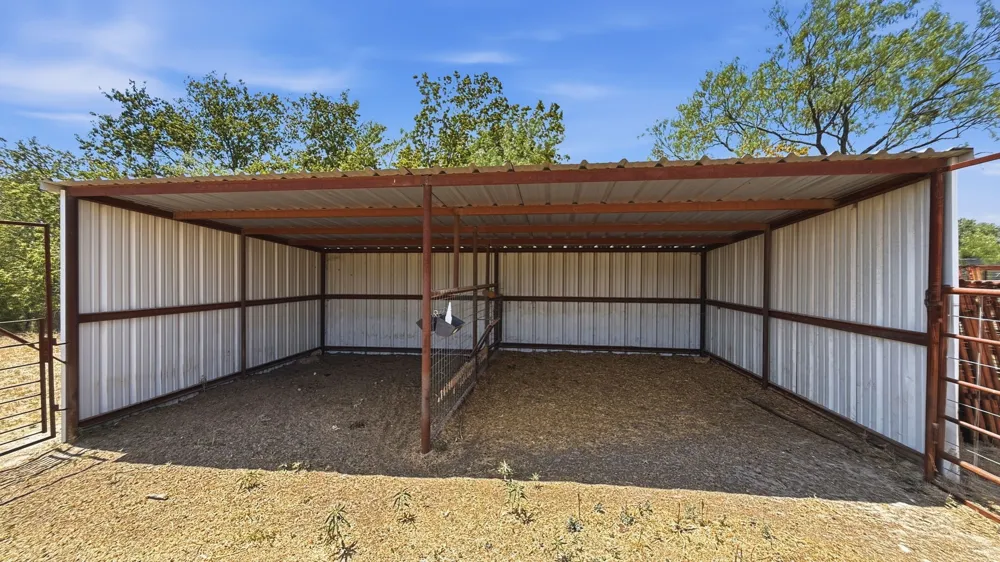 111 FM 2905 Hamilton, TX 76531