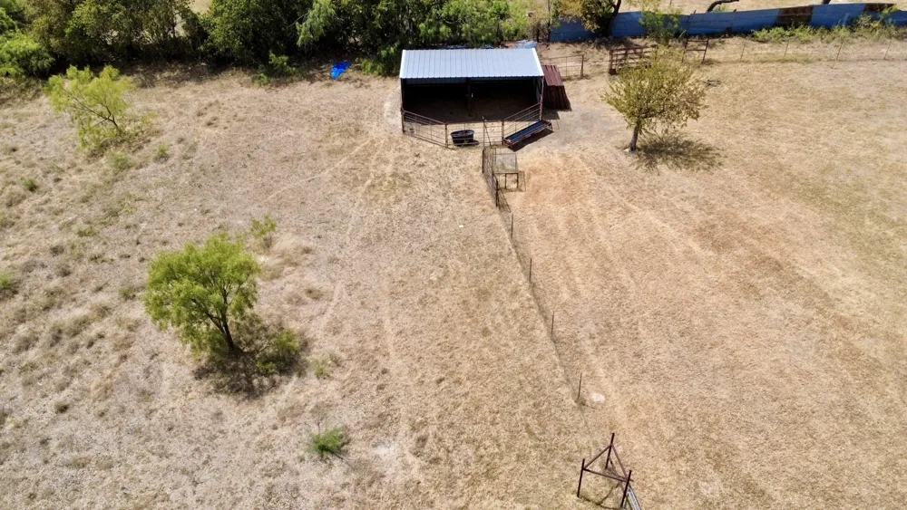 111 FM 2905 Hamilton, TX 76531