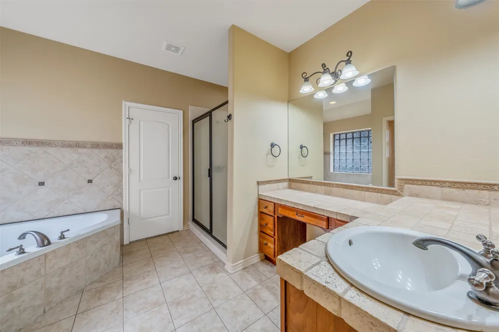 6526 Ashmore Tyler, TX 75703