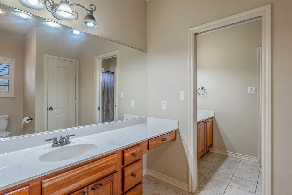 6526 Ashmore Tyler, TX 75703