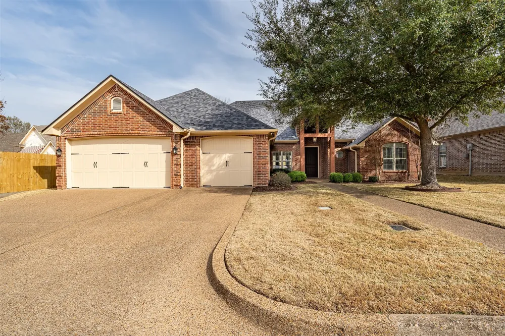 6526 Ashmore Tyler, TX 75703
