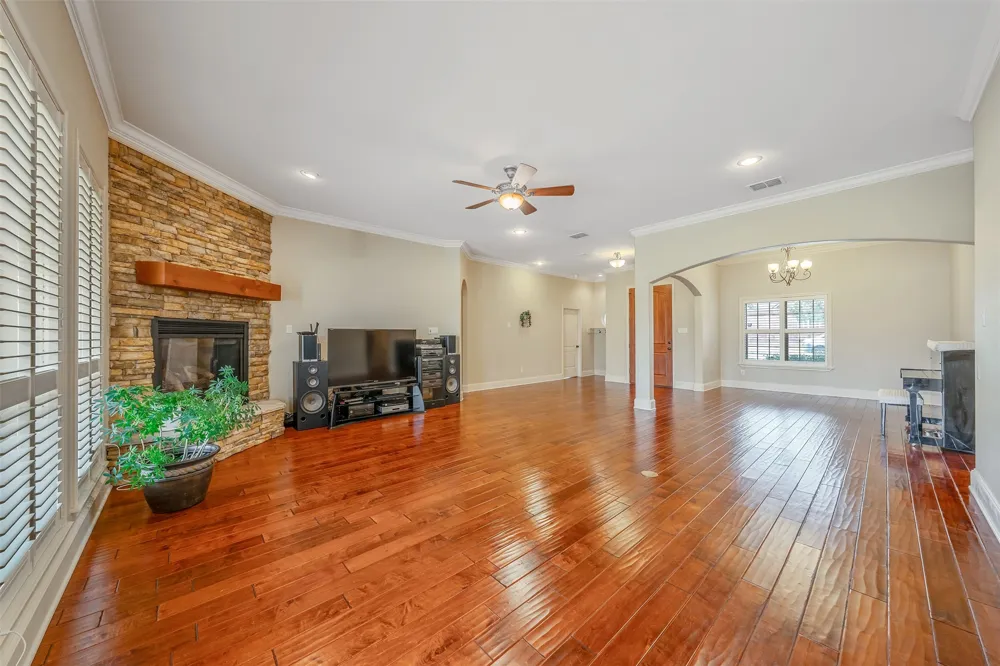 6526 Ashmore Tyler, TX 75703
