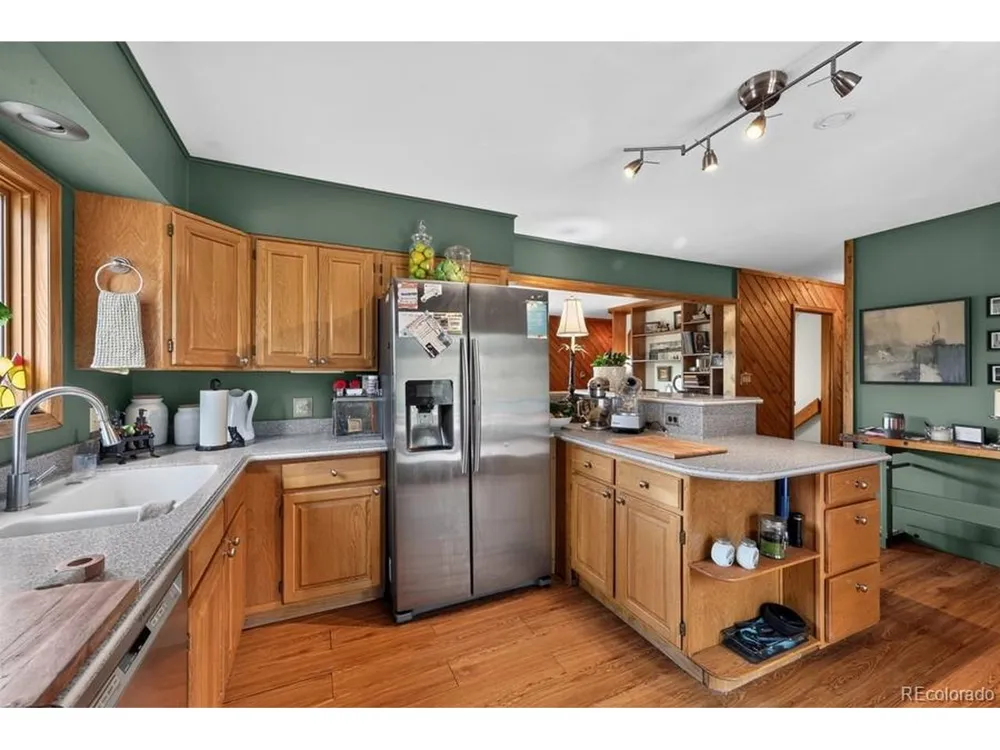 27231 Log Trail Conifer, CO 80433