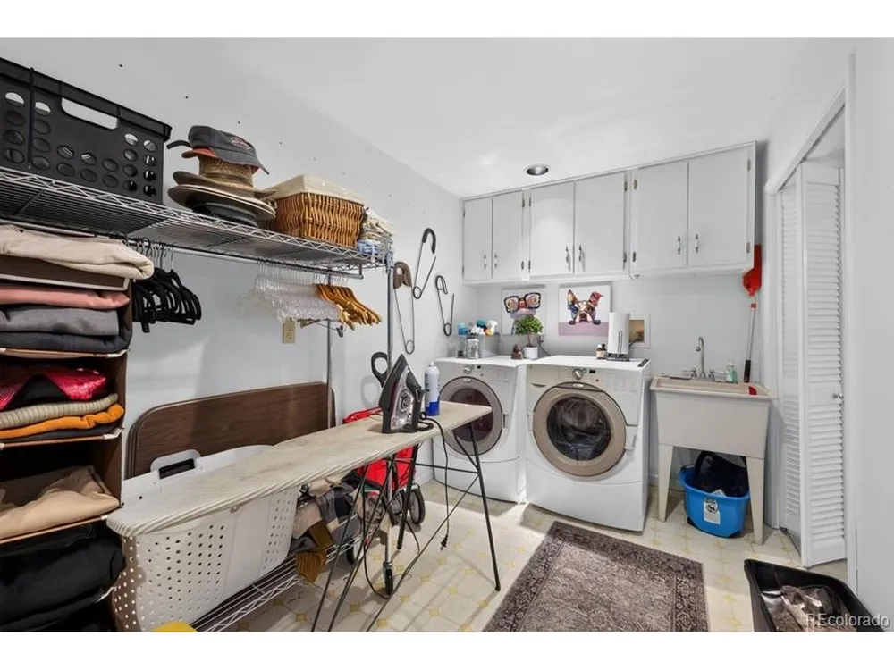 27231 Log Trail Conifer, CO 80433