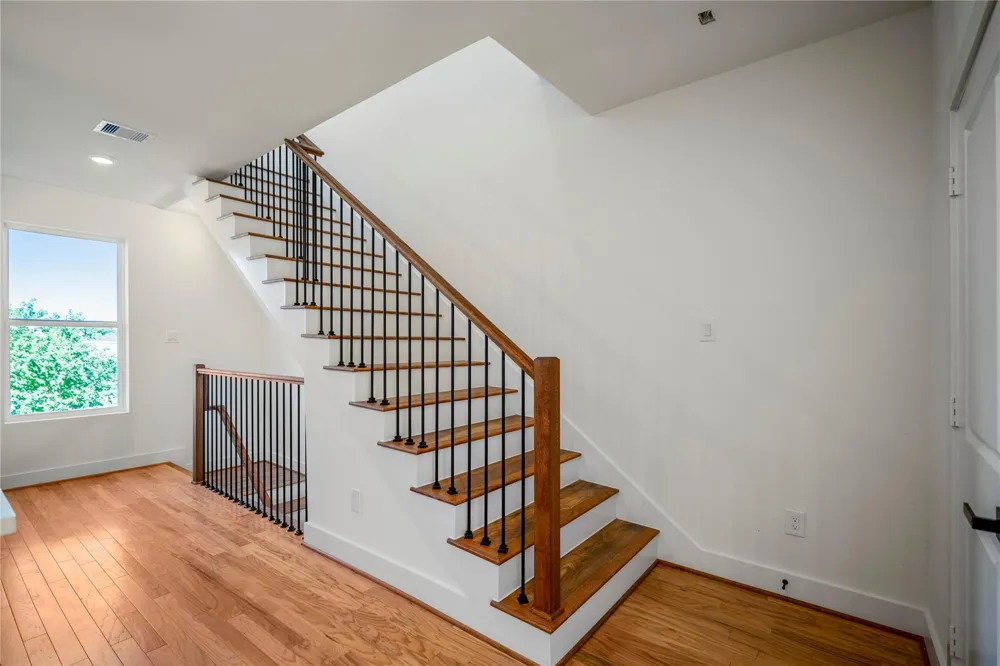 6320 Del Rio Street Houston, TX 77021