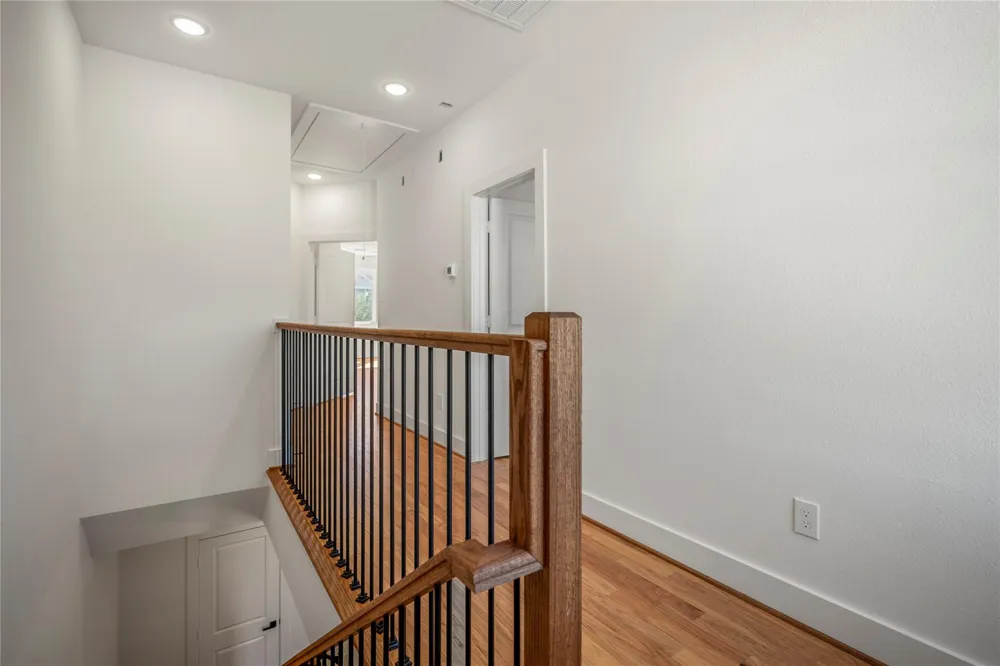 6320 Del Rio Street Houston, TX 77021