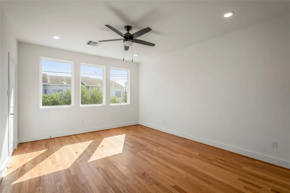 6320 Del Rio Street Houston, TX 77021