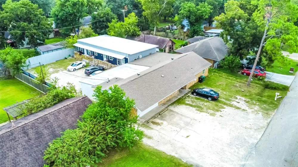 4407 Continental Drive Houston, TX 77072