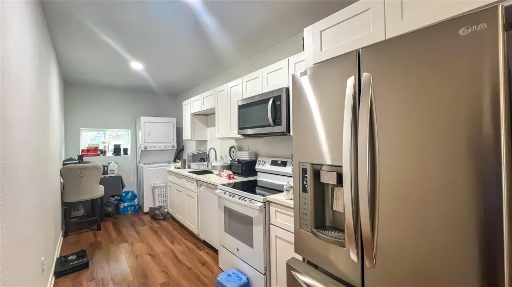 4407 Continental Drive Houston, TX 77072